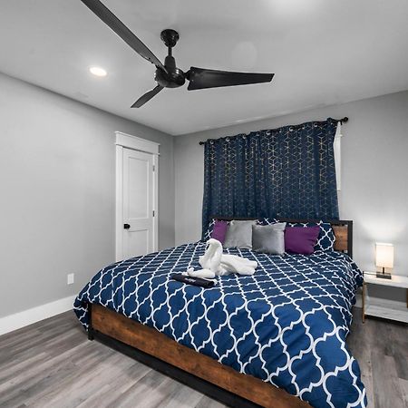 Comfortable 2Br Apt In Vibrant Houston Heights Exterior photo